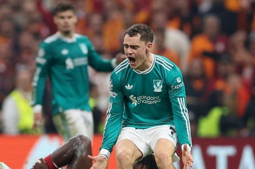 Khoảnh khắc Wirtz bị 'lừa'