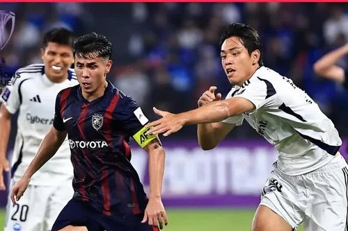 Ba trụ cột nhập tịch bị FIFA treo giò, đội bóng Malaysia vẫn có điểm trước đối thủ J League