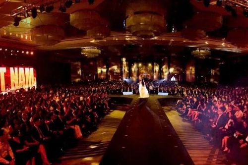 Hai nhà thiết kế Việt Nam tỏa sáng tại Tuần lễ Thời trang Paris Xuân-Hè 2026