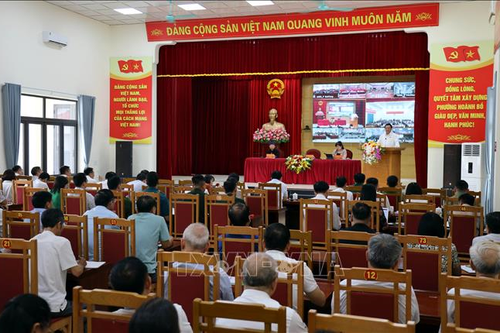 Ủy viên Bộ Chính trị Nguyễn Xuân Thắng tiếp xúc cử tri Quảng Ninh trước Kỳ họp thứ 10