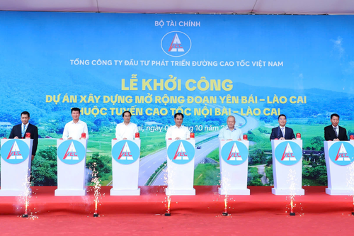 Khởi công dự án mở rộng đoạn Yên Bái - Lào Cai thuộc cao tốc Nội Bài - Lào Cai