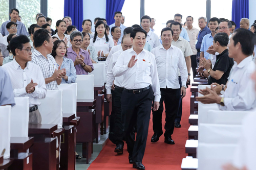 Chủ tịch nước Lương Cường tiếp xúc cử tri TP Hồ Chí Minh trước Kỳ họp thứ 10, Quốc hội khóa XV