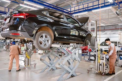 Bảo dưỡng ôtô sau mưa bão cần những gì?