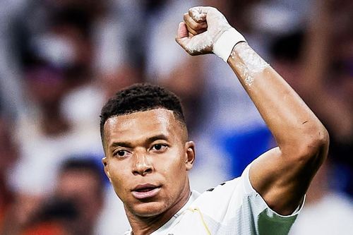 Mbappe lập hat-trick cực đỉnh, Real Madrid thắng '5 sao'