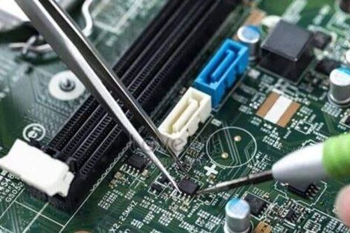 Viện R&D Becamex: 'Chúng ta tập trung vào lắp ráp có giá trị gia tăng thấp chỉ 1 - 3%'