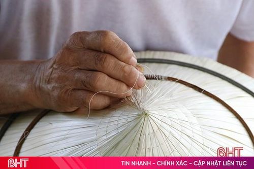 Phát huy giá trị hát ví phường nón Tiên Điền trong phát triển du lịch