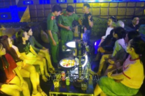 Bắt giữ các đối tượng vận chuyển, buôn bán, sử dụng trái phép ma túy