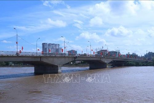 Ảnh hưởng bão số 10: Hưng Yên dừng tất cả hoạt động của các bến đò ngang trên triền sông Trà Lý