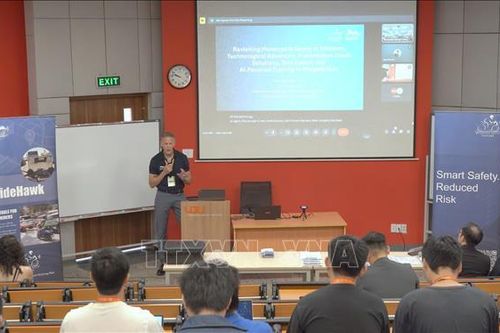 Cần sớm có các quy định an toàn cho xe máy điện