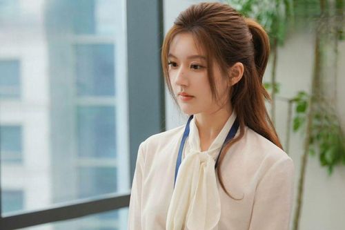 Chuyện gì khiến Triệu Lộ Tư tủi thân rơi nước mắt?