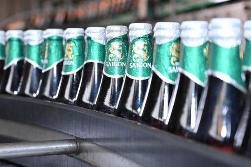 Vũ điệu giữa sóng gió của 'lão tướng' ngành bia