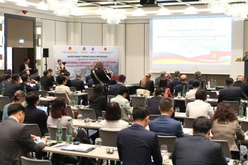 Việt Nam - Đức tăng cường hợp tác xây dựng Trung tâm tài chính quốc tế