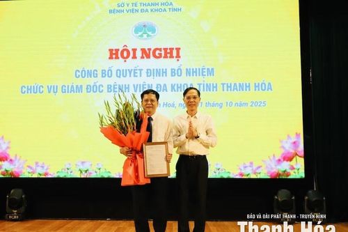 Công bố quyết định bổ nhiệm Giám đốc Bệnh viện Đa khoa tỉnh Thanh Hóa
