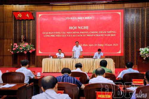 Giao ban công tác nội chính 9 tháng năm 2025