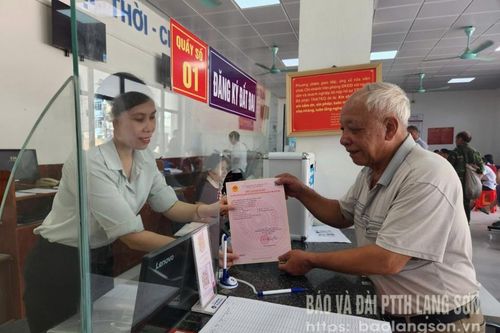 Thuận tiện trong cấp 'sổ đỏ' lần đầu