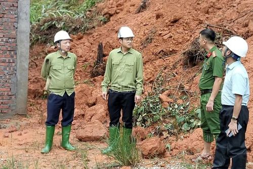 Các xã khắc phục hậu quả bão số 10