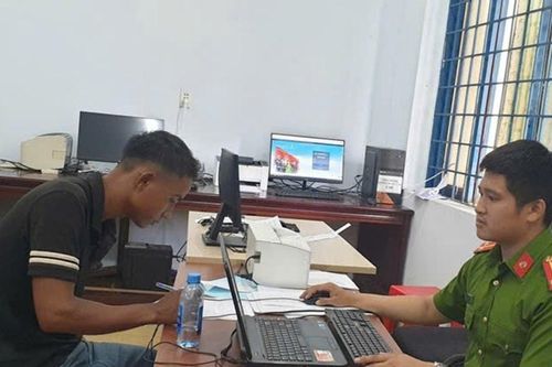 Công an Cư Jút bắt nhanh đối tượng cướp giật điện thoại