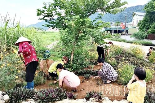 Tân Lạc xây dựng nông thôn mới nâng cao