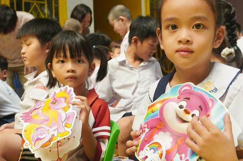 TP.HCM: Trung thu yêu thương tại chùa Kỳ Quang II và Hưng Long tự