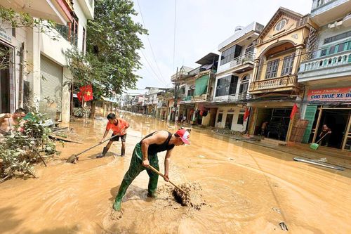 Hướng dẫn cách dọn dẹp sau bão để an toàn sức khỏe, sạch đẹp ngôi nhà