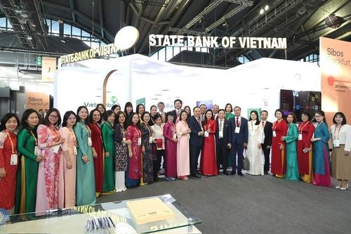 Ngành Ngân hàng Việt Nam tham gia Hội nghị thường niên Sibos 2025