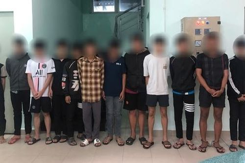 Xử lý nhóm đối tượng mang theo hung khí gây rối trật tự công cộng