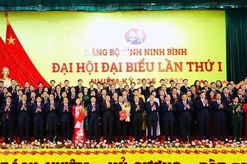 Xây dựng tỉnh Ninh Bình giàu mạnh, văn minh, hạnh phúc
