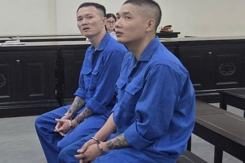 Hà Nội: Hai đối tượng lĩnh án vì vung dao chém người giữa đường, nạn nhân phải nhảy xuống sông thoát thân