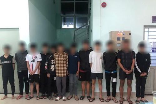 Công an triệu tập 15 đối tượng vụ mang hung khí đi thanh toán đối thủ tại KCN Đồng An 2