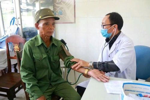 Huế tăng cường chăm sóc sức khỏe toàn diện cho người cao tuổi