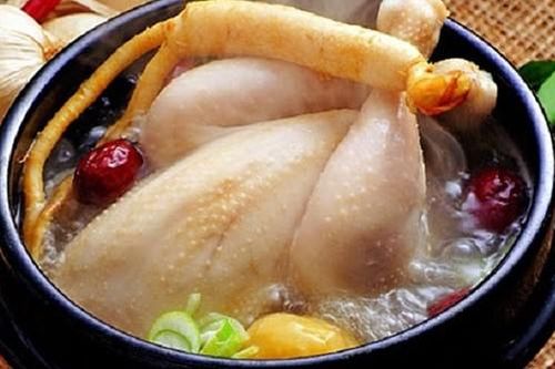Nguyên lý 'vàng' trong ăn uống dưỡng sinh ở người cao tuổi