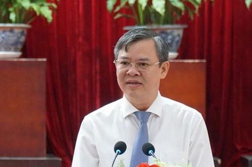 Giới thiệu ông Trương Cảnh Tuyên để bầu giữ chức vụ Chủ tịch UBND TP. Cần Thơ