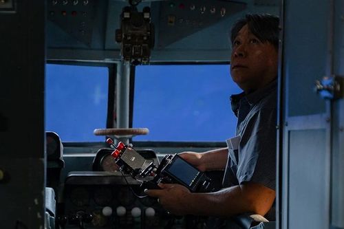 Bên trong khoang máy bay diễn ra cuộc 'Tử chiến trên không'