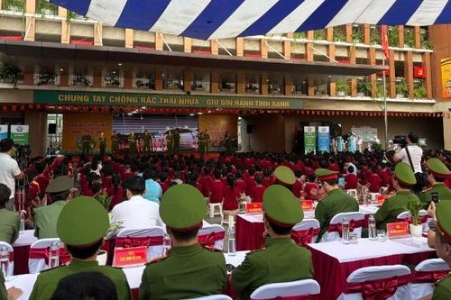 Chung tay 'Đánh bại ô nhiễm nhựa' - vì một Việt Nam sáng, xanh, sạch, đẹp