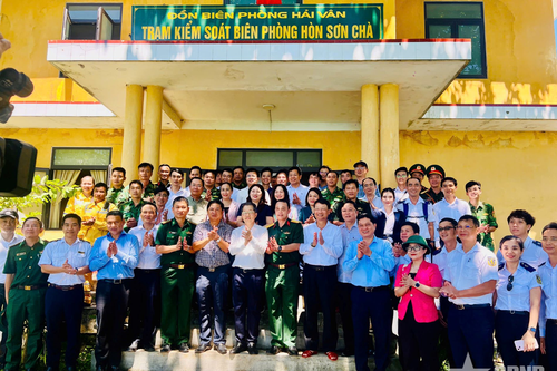 Đoàn công tác TP Đà Nẵng kiểm tra tại Hòn Sơn Chà