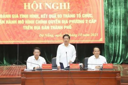 Giữ vững tinh thần đoàn kết, thống nhất vì nhân dân phục vụ