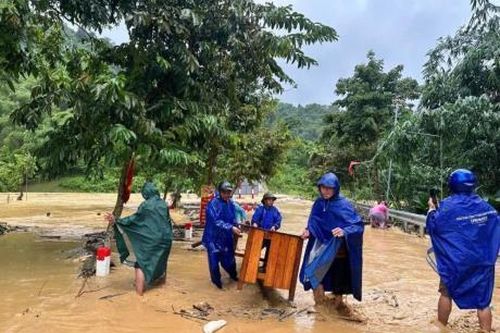 Lũ chồng bão, người dân Nghệ An trắng tay