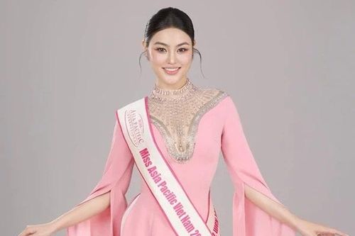 Dương Ngọc Ánh lên tiếng về trận động đất giữa lúc cuộc thi hoa hậu diễn ra