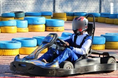 Phải cắt bỏ tinh hoàn sau chấn thương khi chơi xe Go – Kart vì đến viện muộn