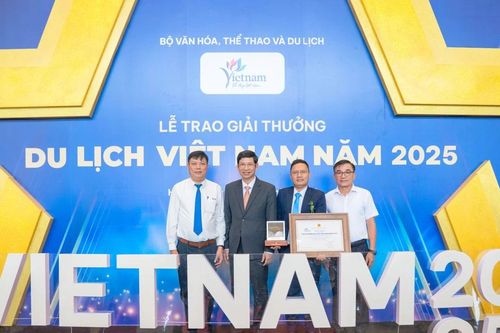 'Đường Trường Sơn huyền thoại - Hang Chỉ huy' đạt Giải thưởng du lịch 2025