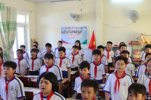 Ngành Giáo dục Cà Mau ngăn chặn 'lạm thu' trong trường học