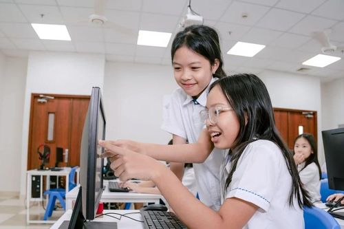 Chuyên gia gợi ý nội dung ứng dụng AI từng cấp học