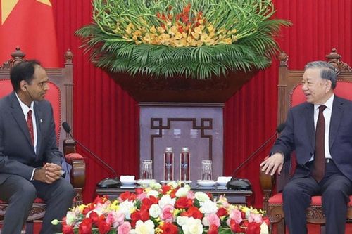 Tổng Bí thư Tô Lâm: Việt Nam ưu tiên hợp tác với Marvell trong bán dẫn và trung tâm dữ liệu