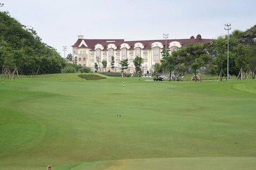 Khám phá vẻ đẹp của sân golf Thiên Đường - Legend Valley Country Club, nơi diễn ra Tiền Phong Golf Championship 2025
