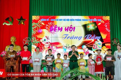 Tổ chức Tết trung thu cho con em cán bộ BĐBP TP Cần Thơ