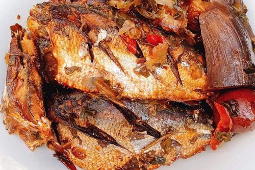 Đặc sản Hải Phòng chế biến nửa ngày, mềm nhừ béo ngậy, hút khách gần xa