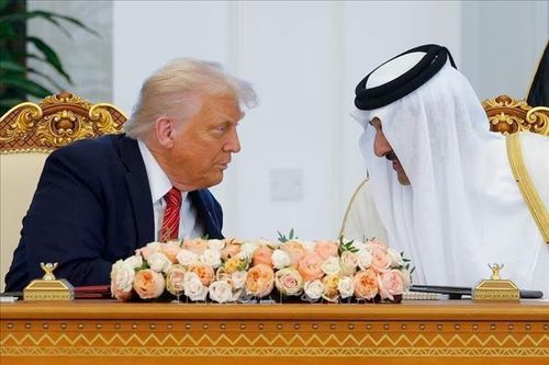 Vì sao cam kết của Tổng thống Trump về bảo vệ Qatar là điều khác thường?