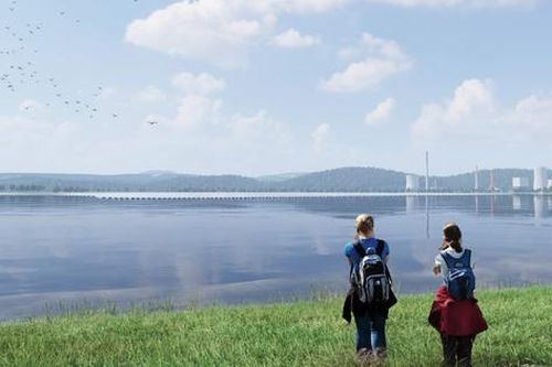 Nhà máy điện mặt trời nổi 140 MW lớn nhất châu Âu có gì đặc biệt?