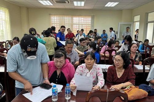 TPHCM tăng cường 100 cán bộ, viên chức về phường xã để hỗ trợ đền bù giải tỏa