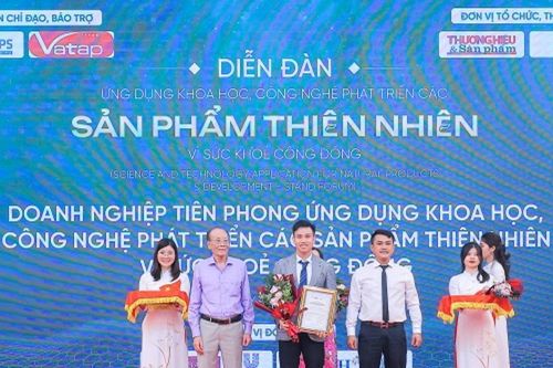 Dược phẩm Tâm Bình được vinh danh là doanh nghiệp vì sức khỏe cộng đồng
